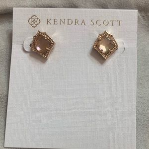 Kendra Scott Kirsten stud earring